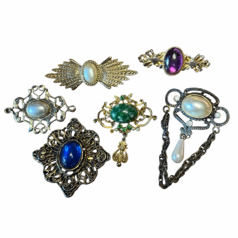 Victorian Revival Grouping of 6 Vintage Glass Cabachon Brooches/Pins